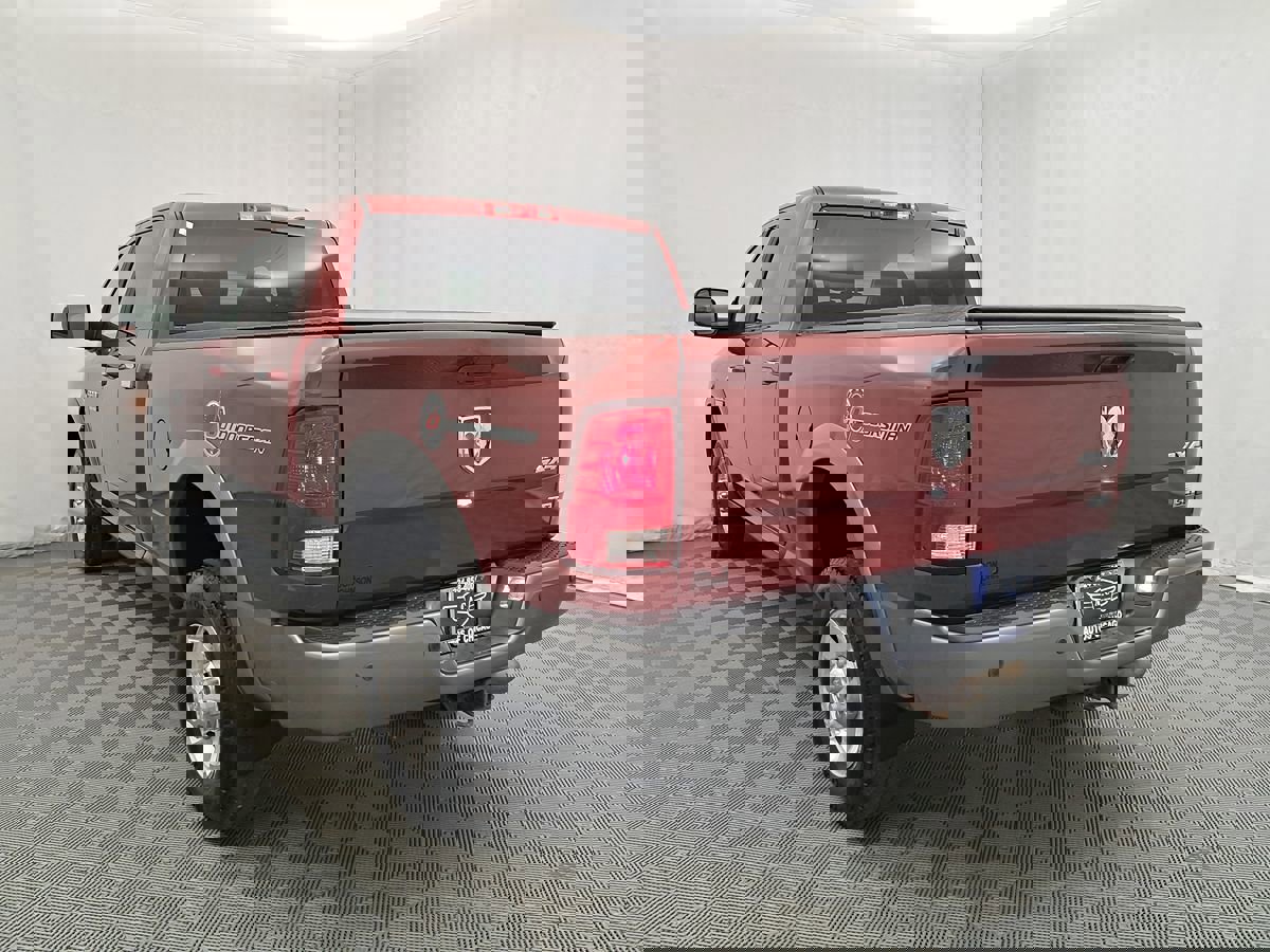 Used 2011 RAM 3500 4x4 Crew Cab image 5