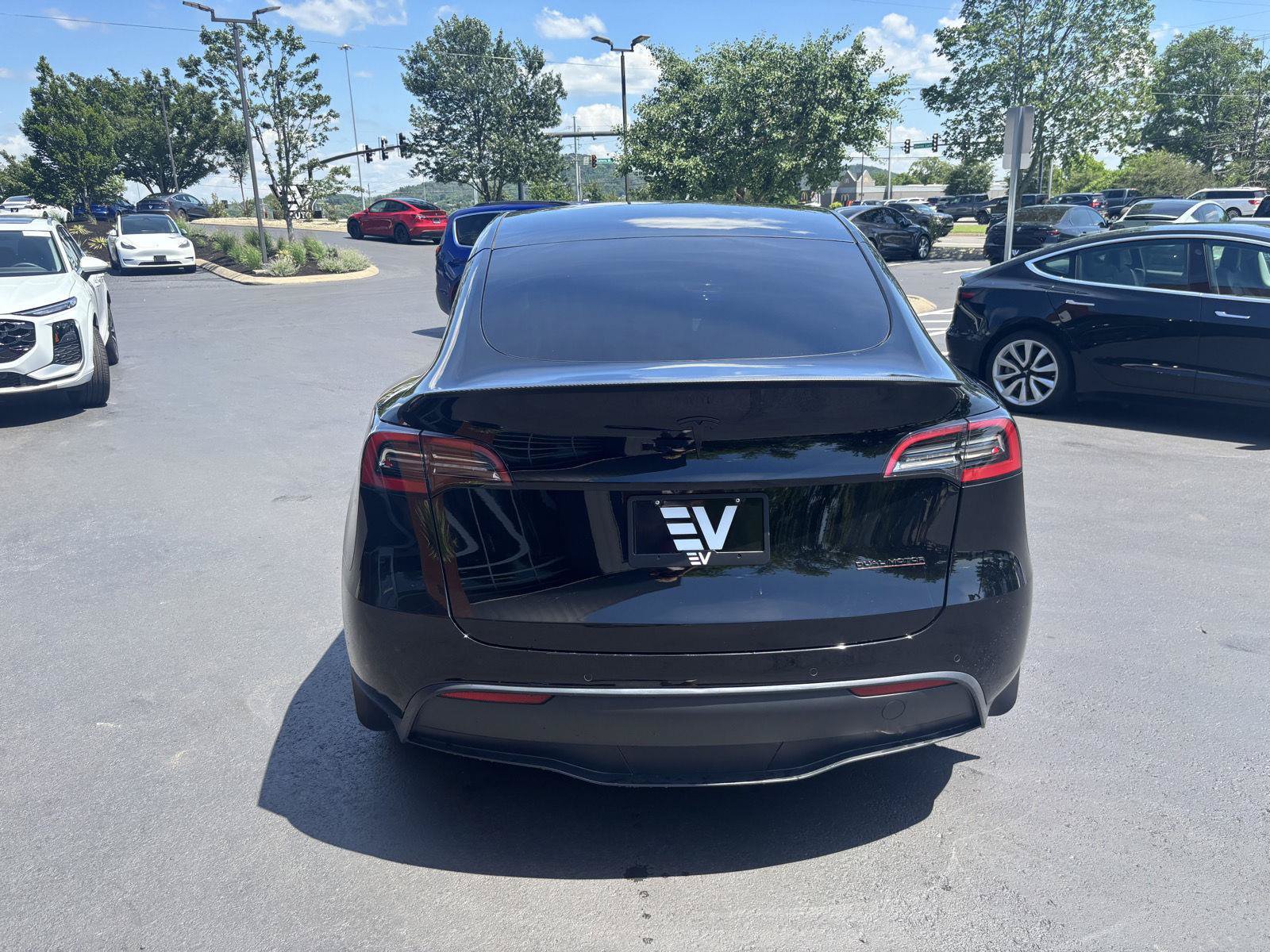 Used 2022 Tesla Model Y Performance AWD/4WD image 6