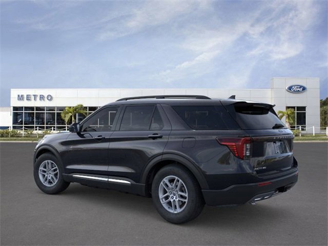 New 2025 Ford Explorer Active w/ Active Comfort Package image 4