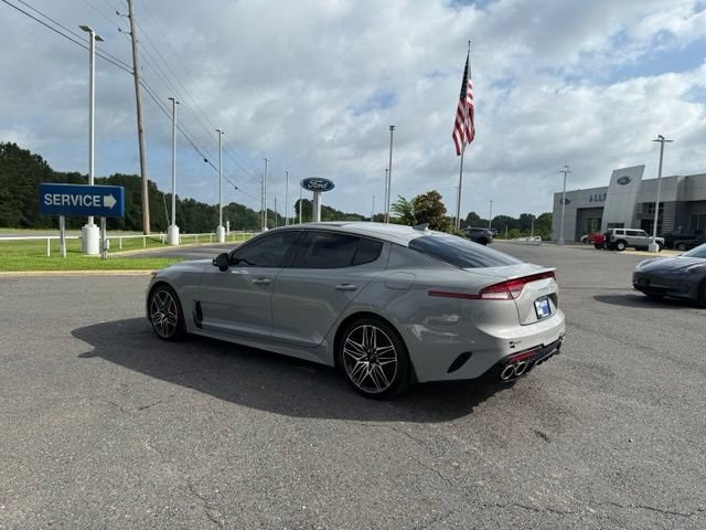 Used 2022 Kia Stinger GT1 w/ Red Interior Color Package RWD image 4