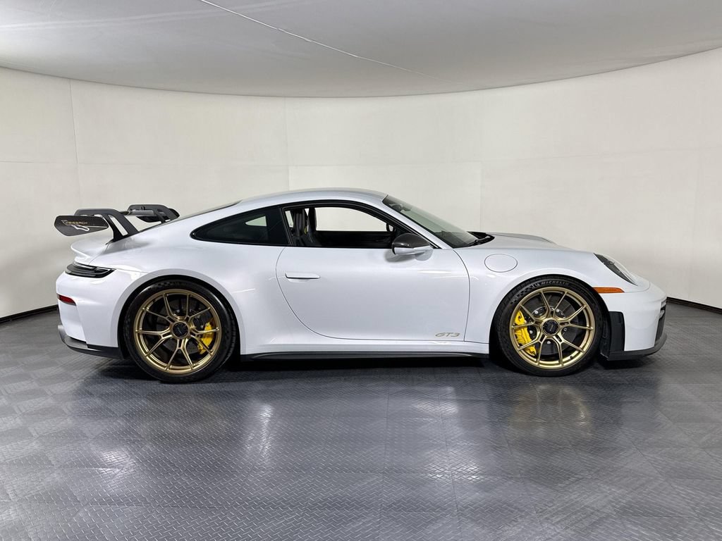 Certified 2026 Porsche 911 GT3 RWD image 8