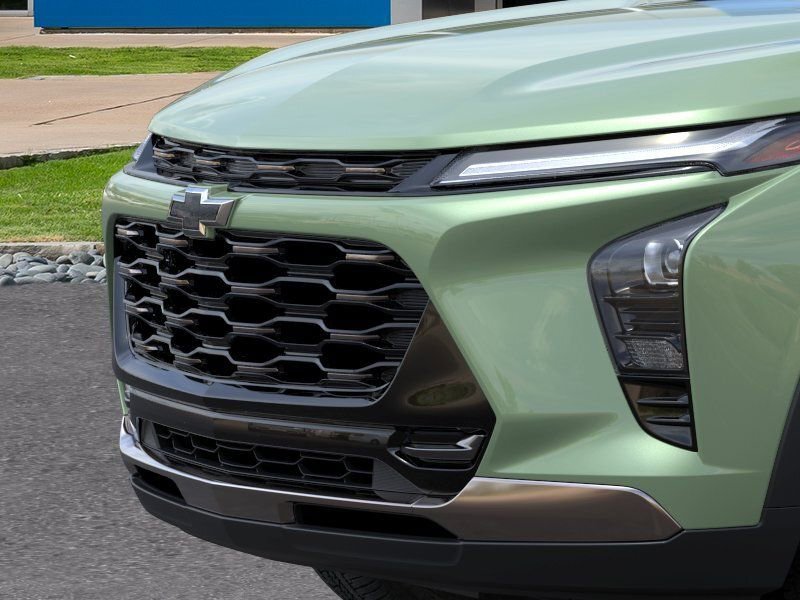New 2026 Chevrolet Trax ACTIV w/ Sunroof Package FWD image 13