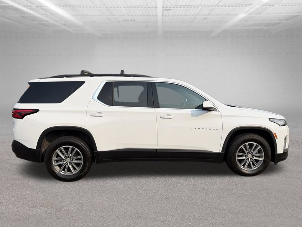 New 2023 Chevrolet Traverse LT w/ LPO, Floor Liner Package AWD/4WD image 4