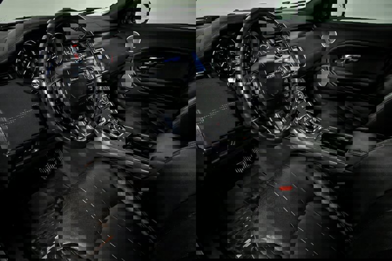 Used 2019 Land Rover Range Rover Evoque SE Premium AWD/4WD image 18