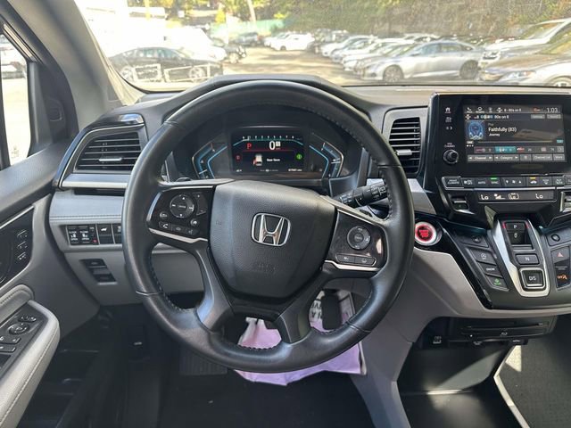 Certified 2022 Honda Odyssey Touring image 11