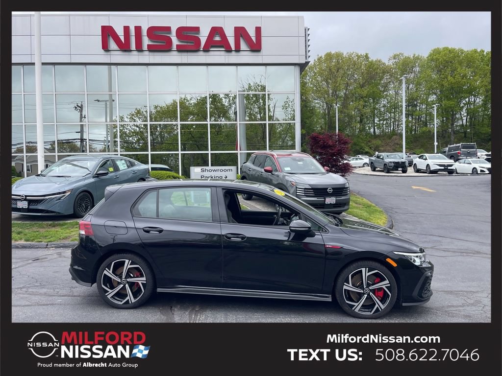 Used 2024 Volkswagen GTI SE FWD image 2