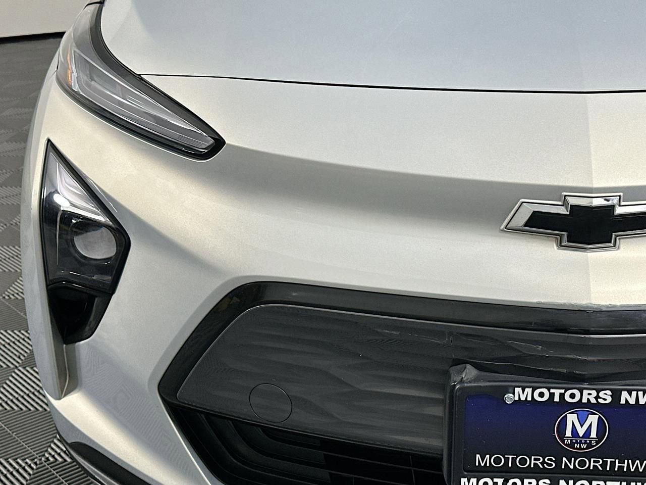 Used 2023 Chevrolet Bolt EUV LT FWD image 3