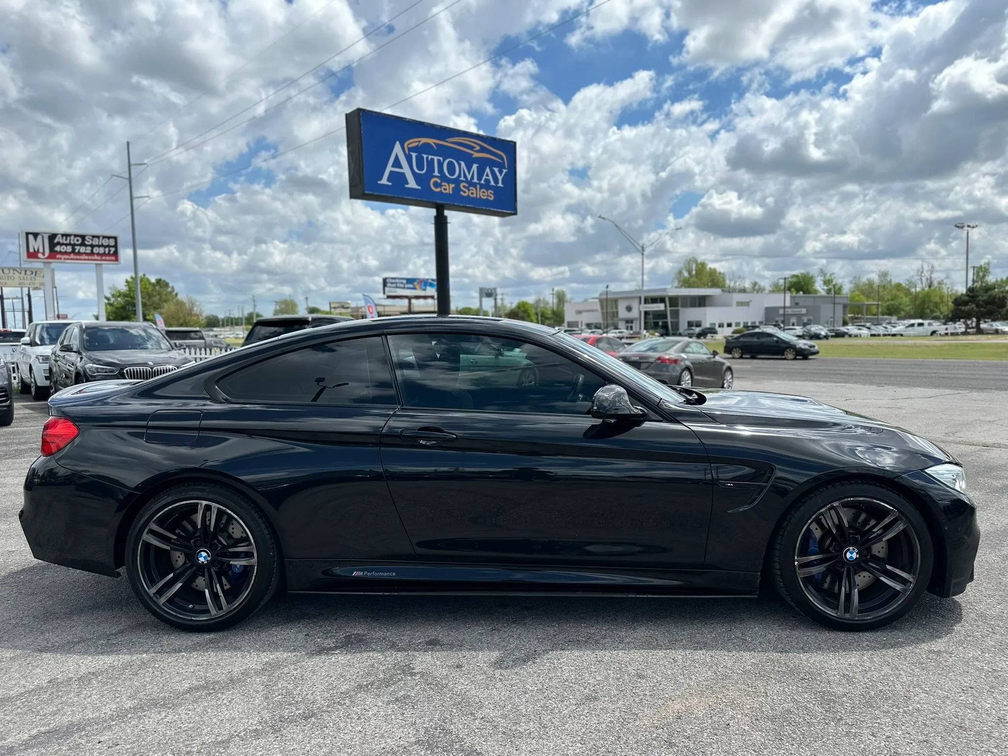 Used 2015 BMW M4 Coupe image 4
