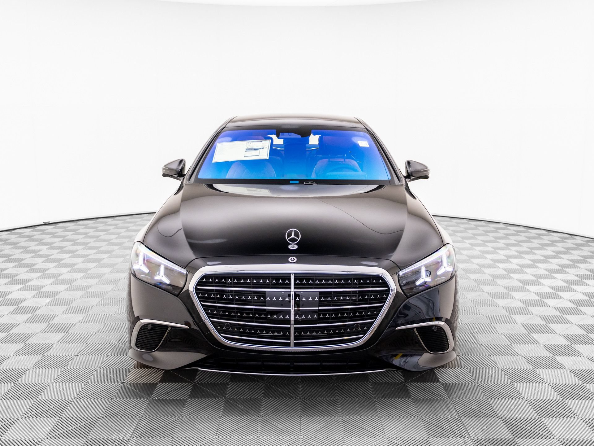 New 2027 Mercedes-Benz S 580 4MATIC Sedan image 9