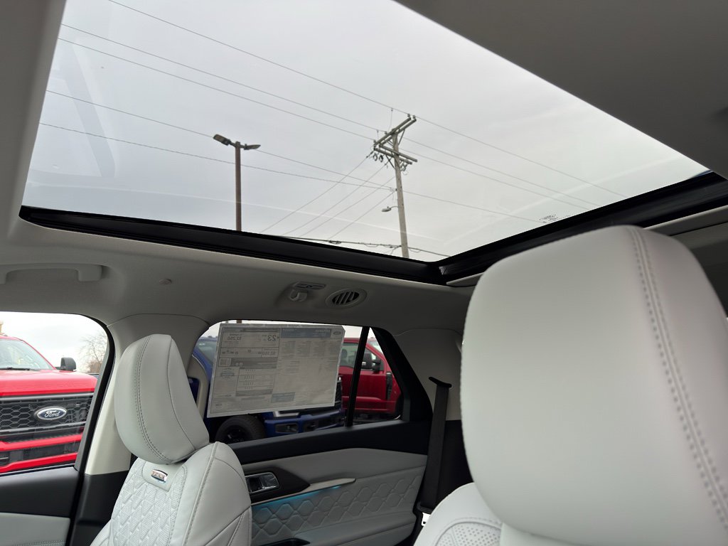 New 2026 Ford Explorer Platinum w/ LUX Leather Package image 14