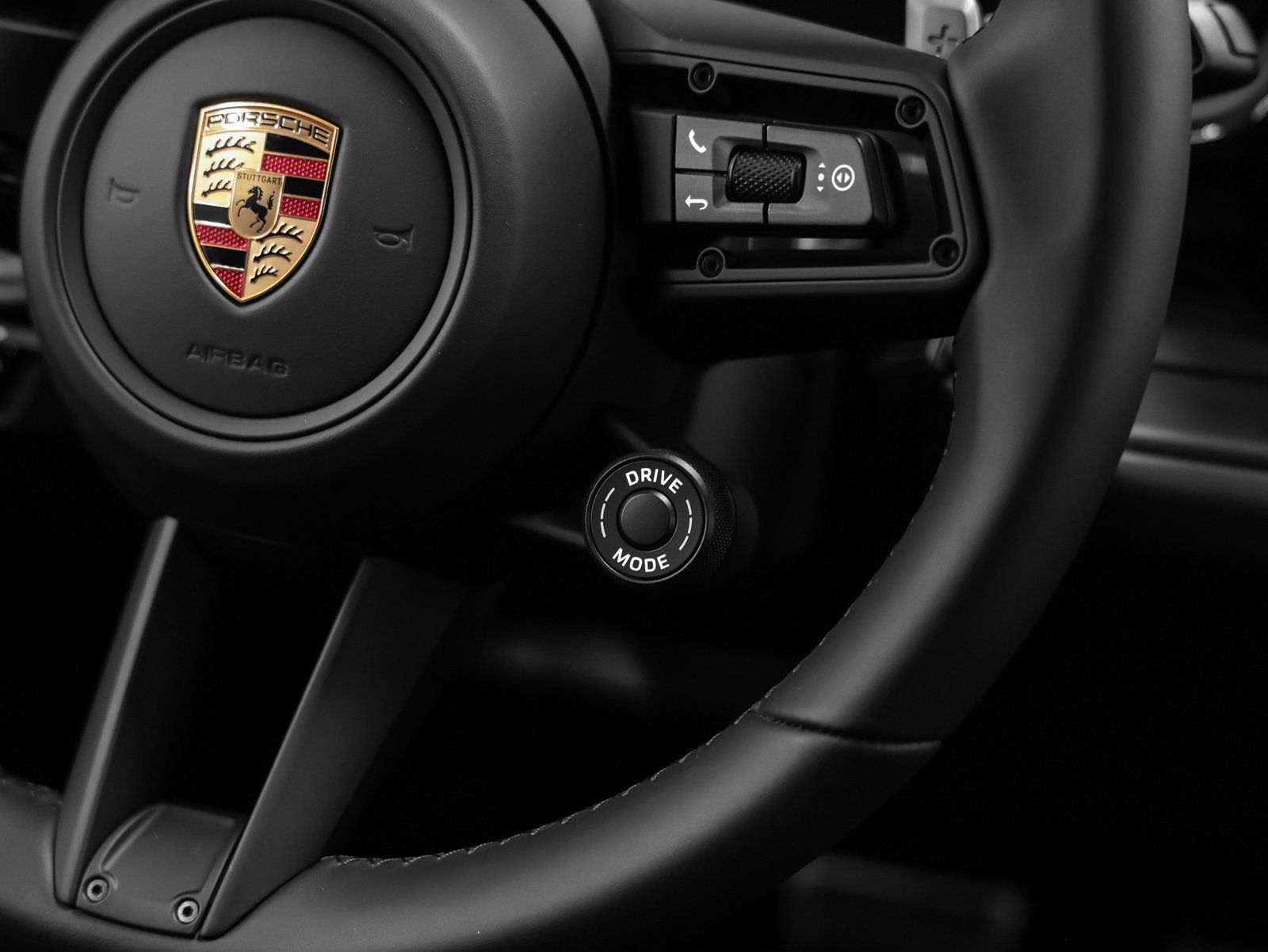 New 2026 Porsche Cayenne GTS AWD/4WD image 41