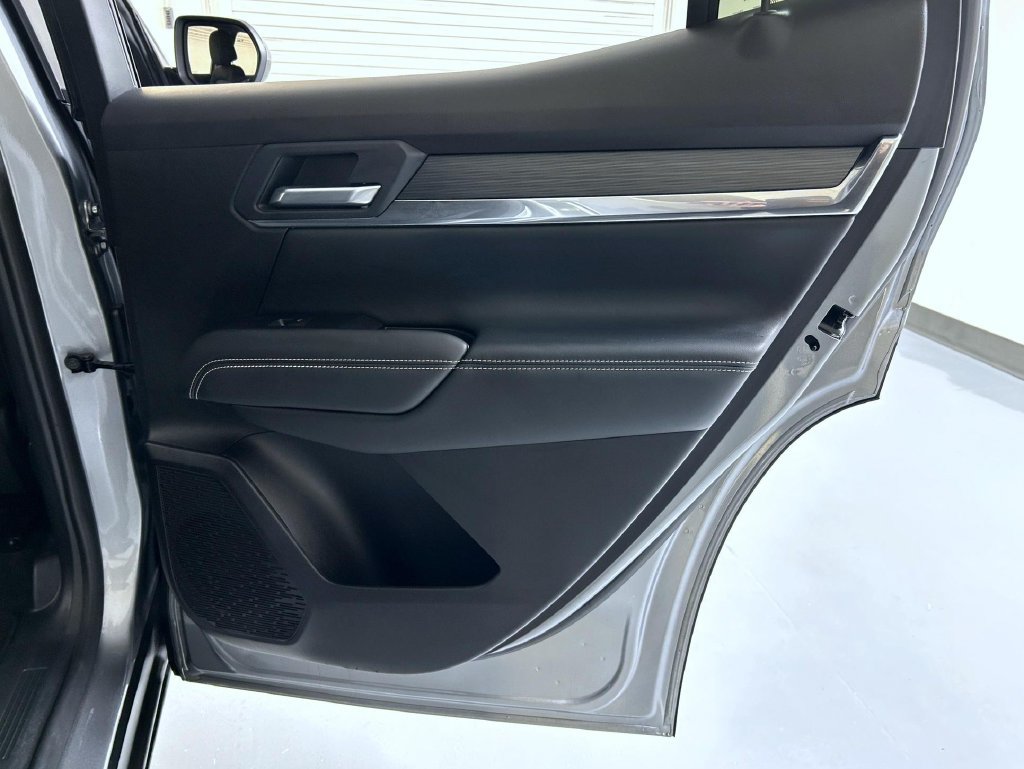 Certified 2026 GMC Terrain Elevation AWD/4WD image 18