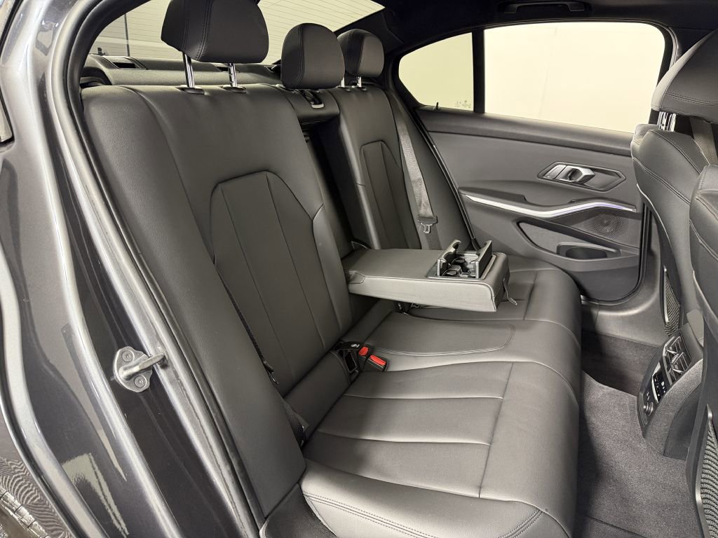 Used 2019 BMW 330i xDrive Sedan w/ Convenience Package image 14
