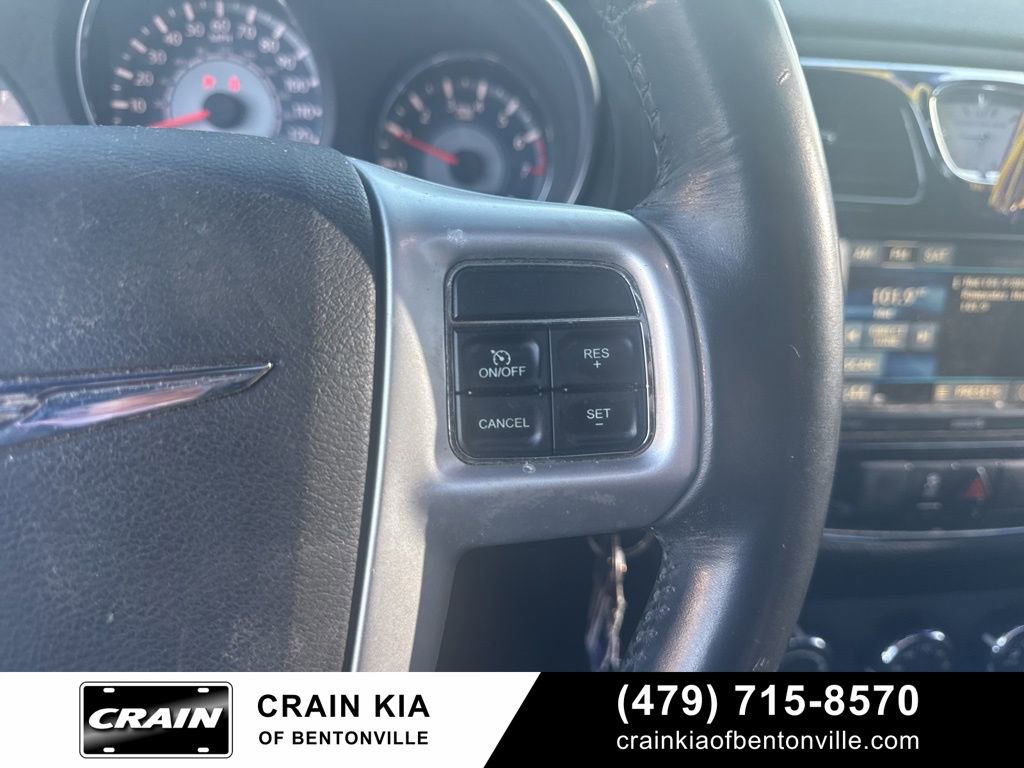 Used 2013 Chrysler 200 Touring FWD image 24