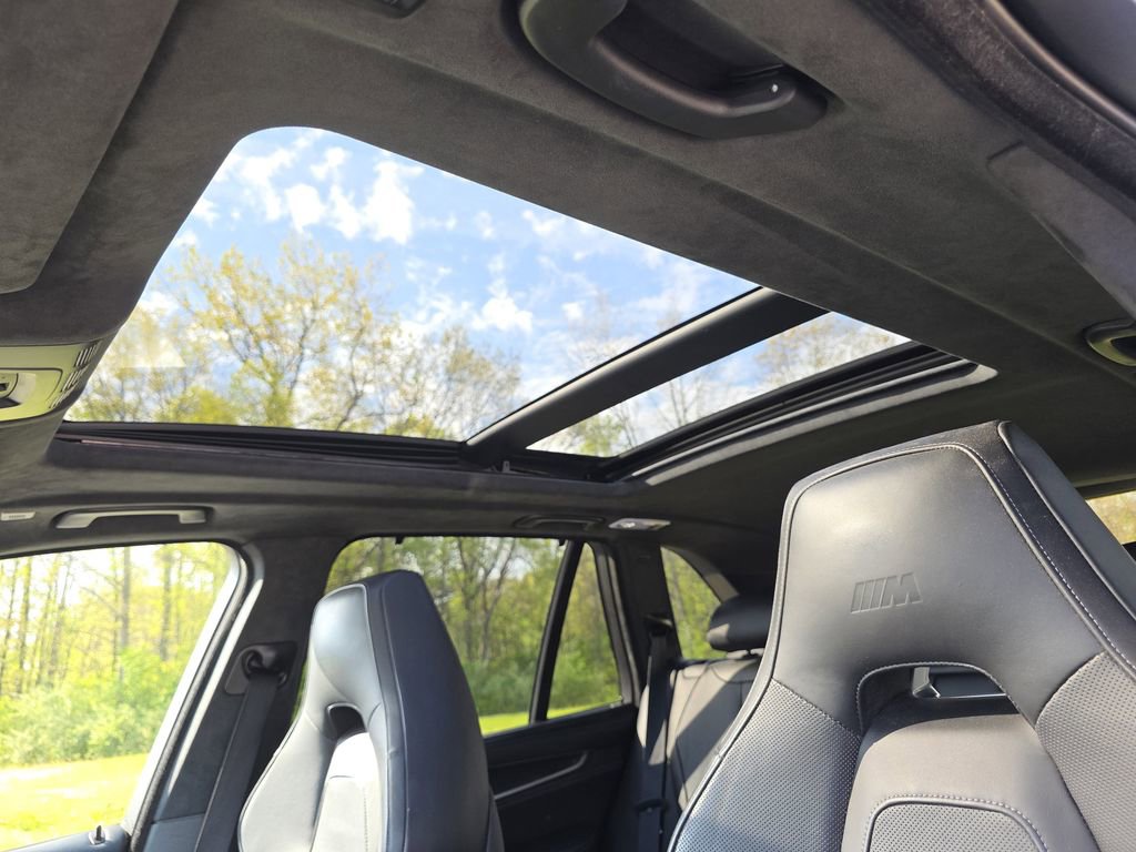 Used 2016 BMW X5 M AWD/4WD image 12