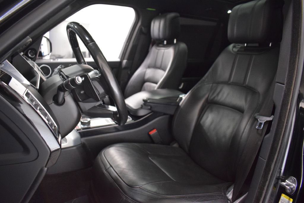 Used 2019 Land Rover Range Rover Long Wheelbase Supercharged image 11