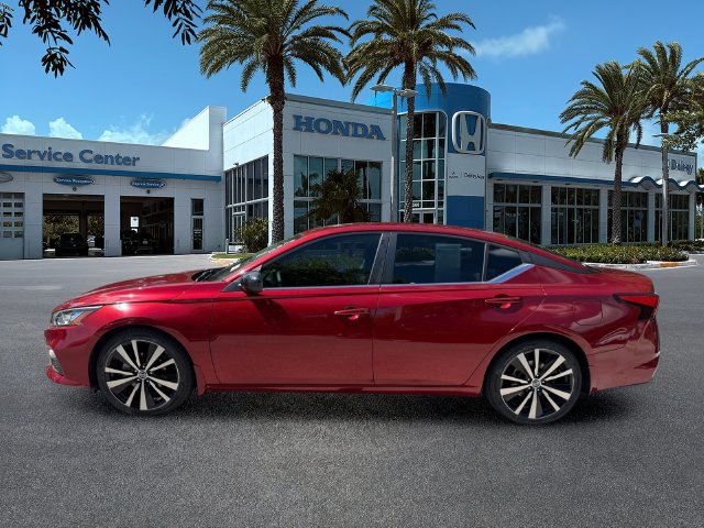 Used 2021 Nissan Altima 2.5 SR FWD image 5