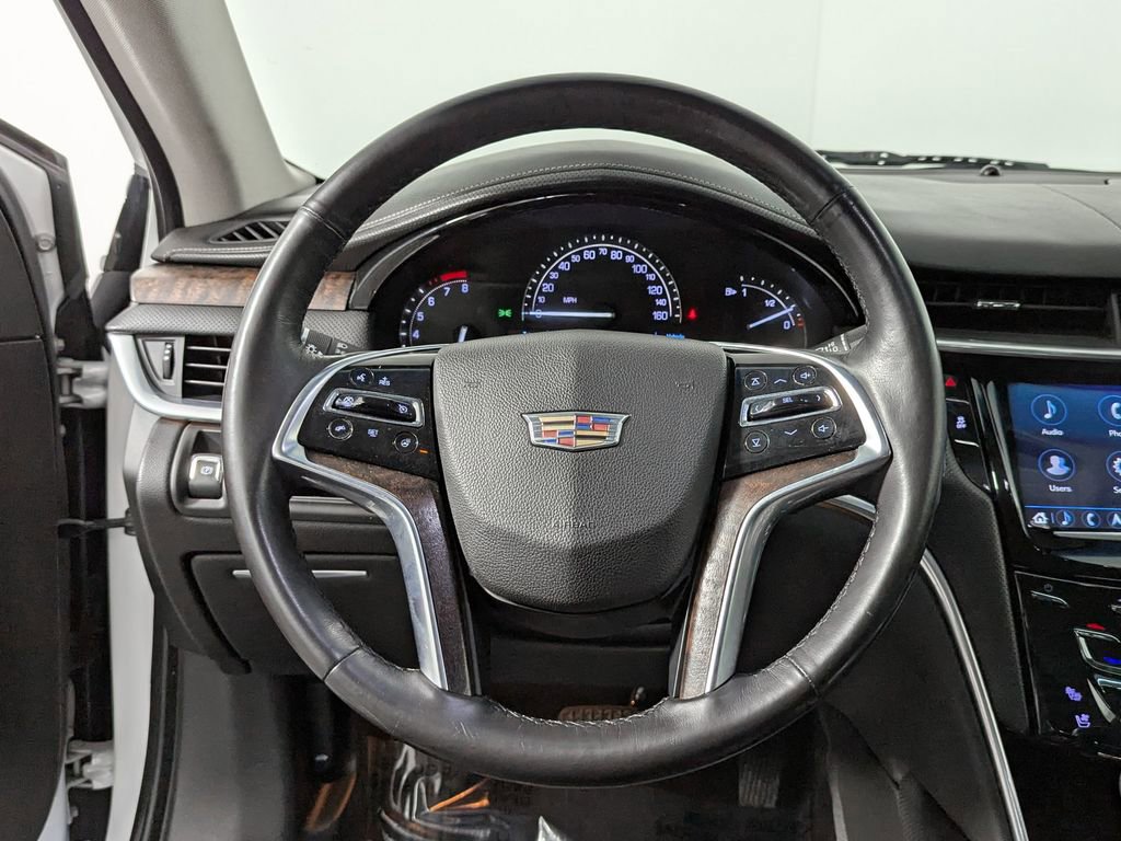 Used 2019 Cadillac XTS Luxury image 29