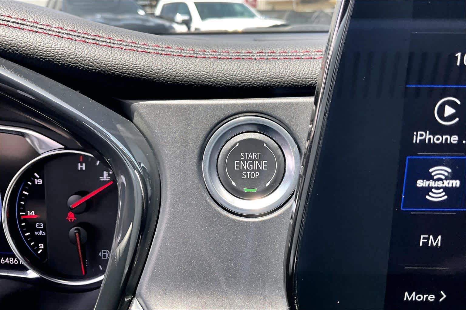 Used 2025 Chevrolet Blazer RS FWD image 35