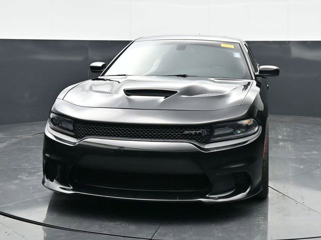 Used 2018 Dodge Charger SRT Hellcat w/ Harman/Kardon Audio Group RWD image 2