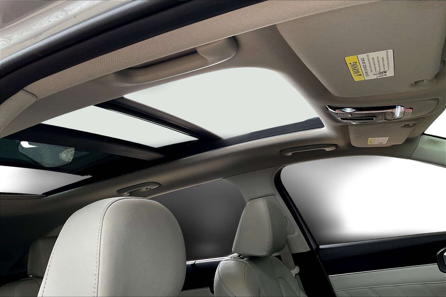 Used 2023 Kia Sorento SX image 27