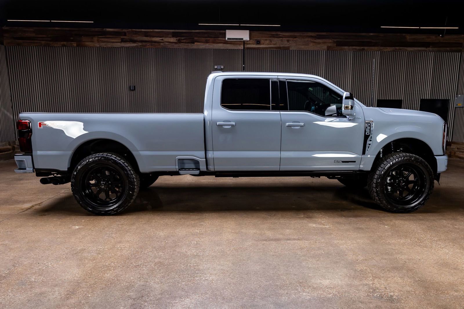 Used 2026 Ford F350 King Ranch w/ Chrome Package AWD/4WD image 11