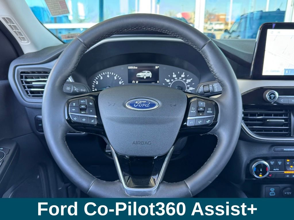 Used 2022 Ford Escape SEL image 7