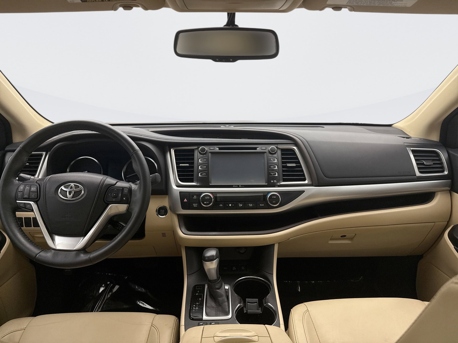 Used 2014 Toyota Highlander XLE image 14