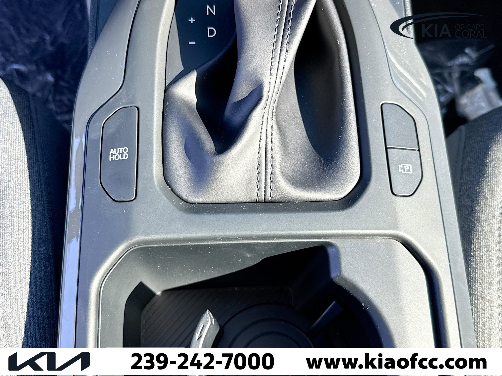 New 2025 Kia K4 EX image 26