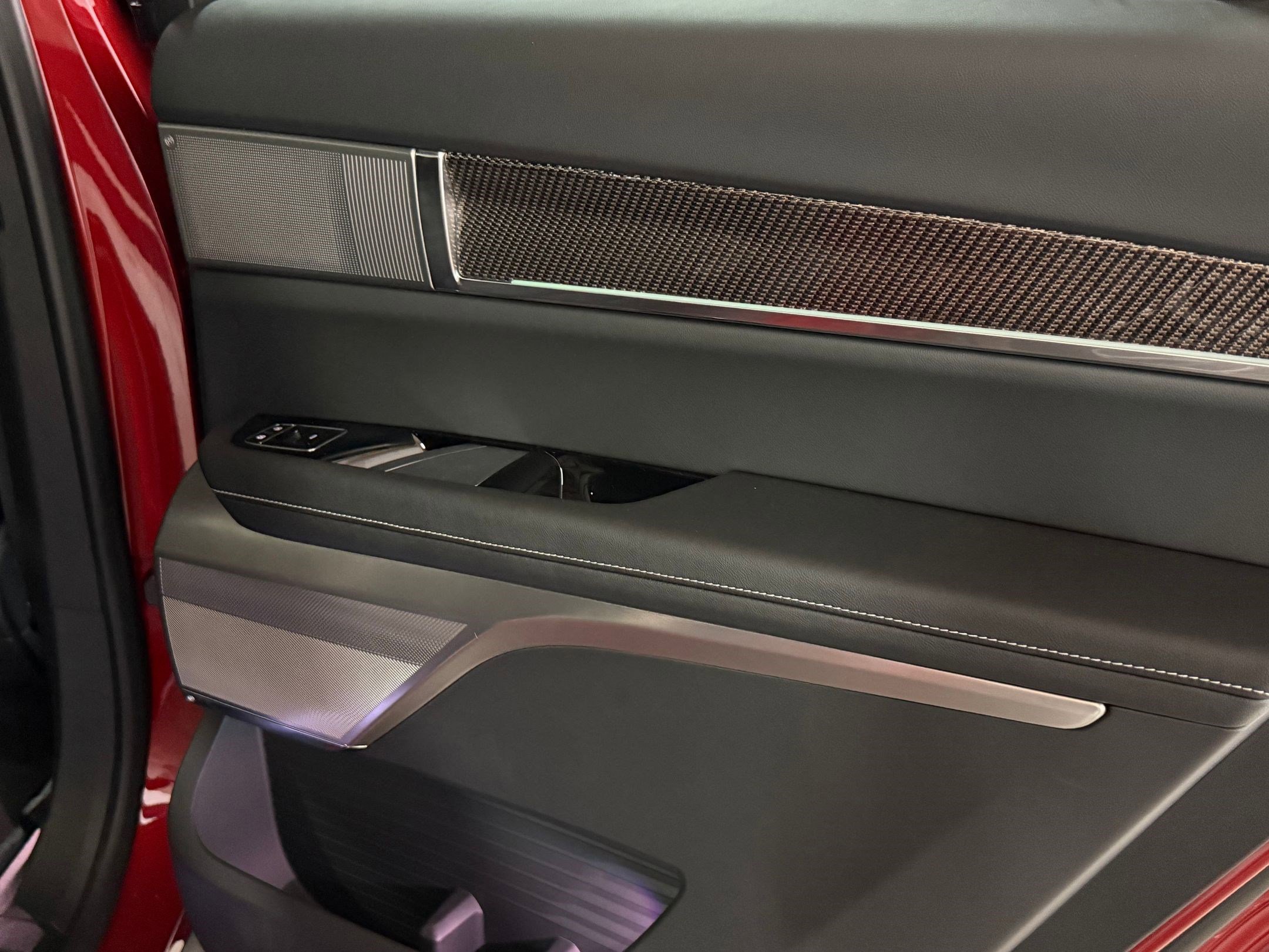 New 2026 Cadillac Vistiq Sport image 48