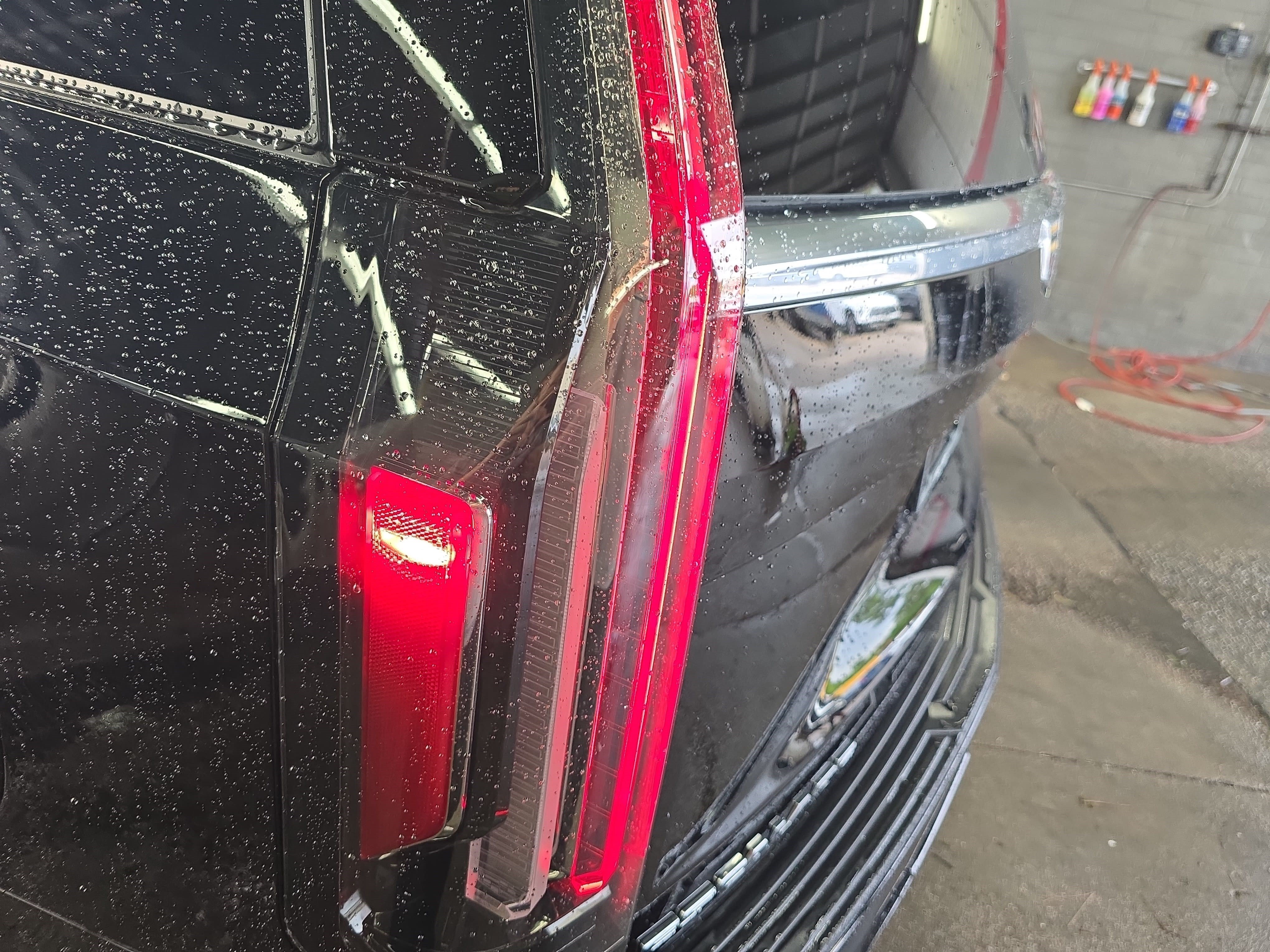 Certified 2022 Cadillac Escalade Premium Luxury Platinum AWD/4WD image 31