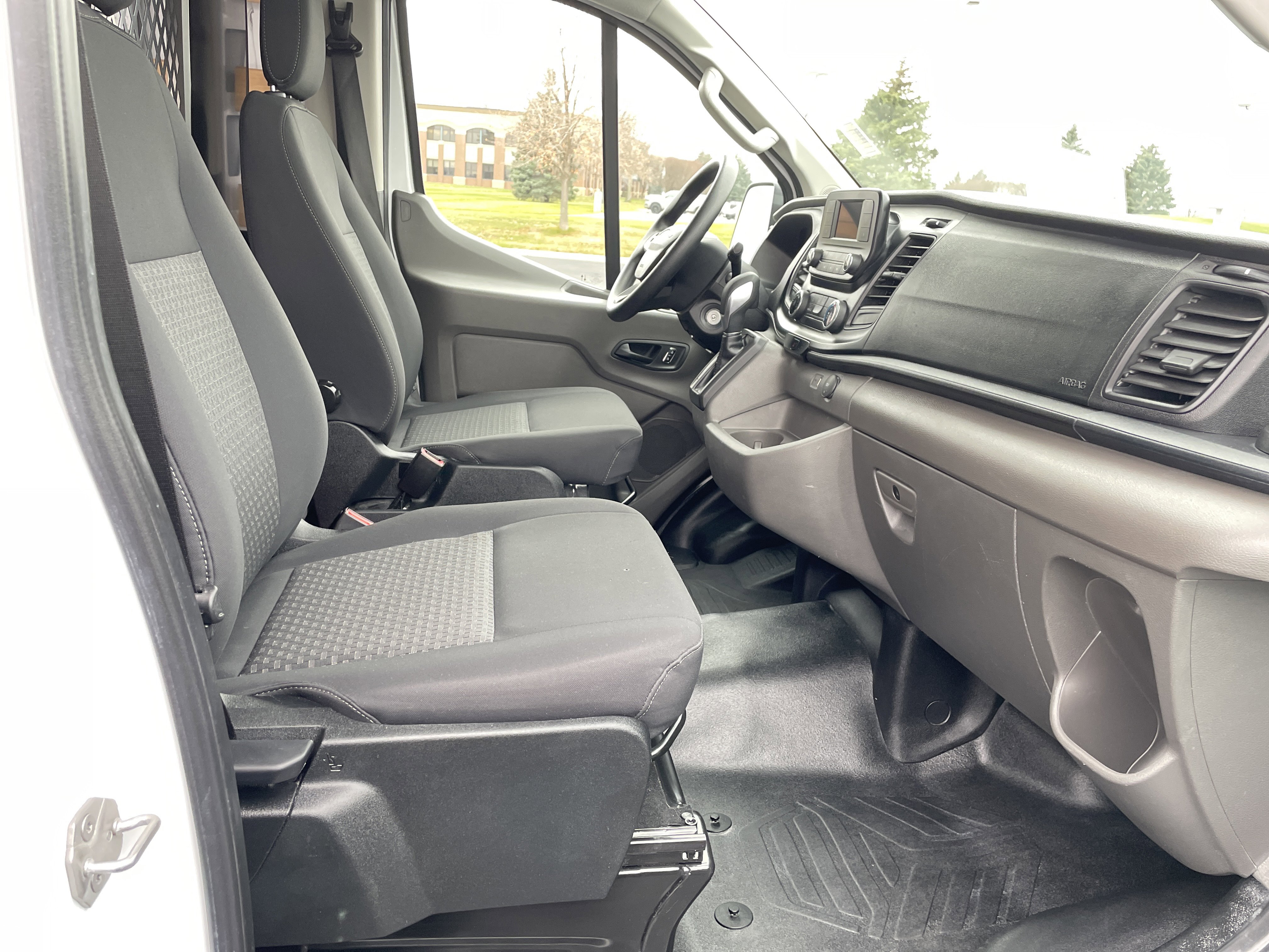 Used 2024 Ford Transit 250 Low Roof w/ Exterior Upgrade Package image 21