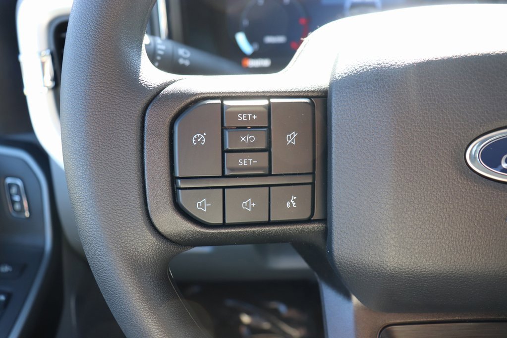 New 2026 Ford F250 4x4 Crew Cab Super Duty image 31