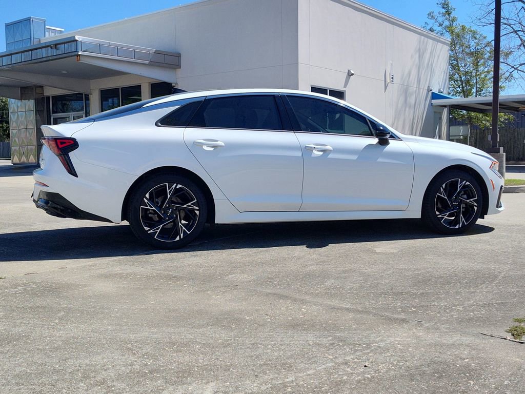 Used 2025 Kia K5 GT-Line w/ GT-Line Premium Package image 11
