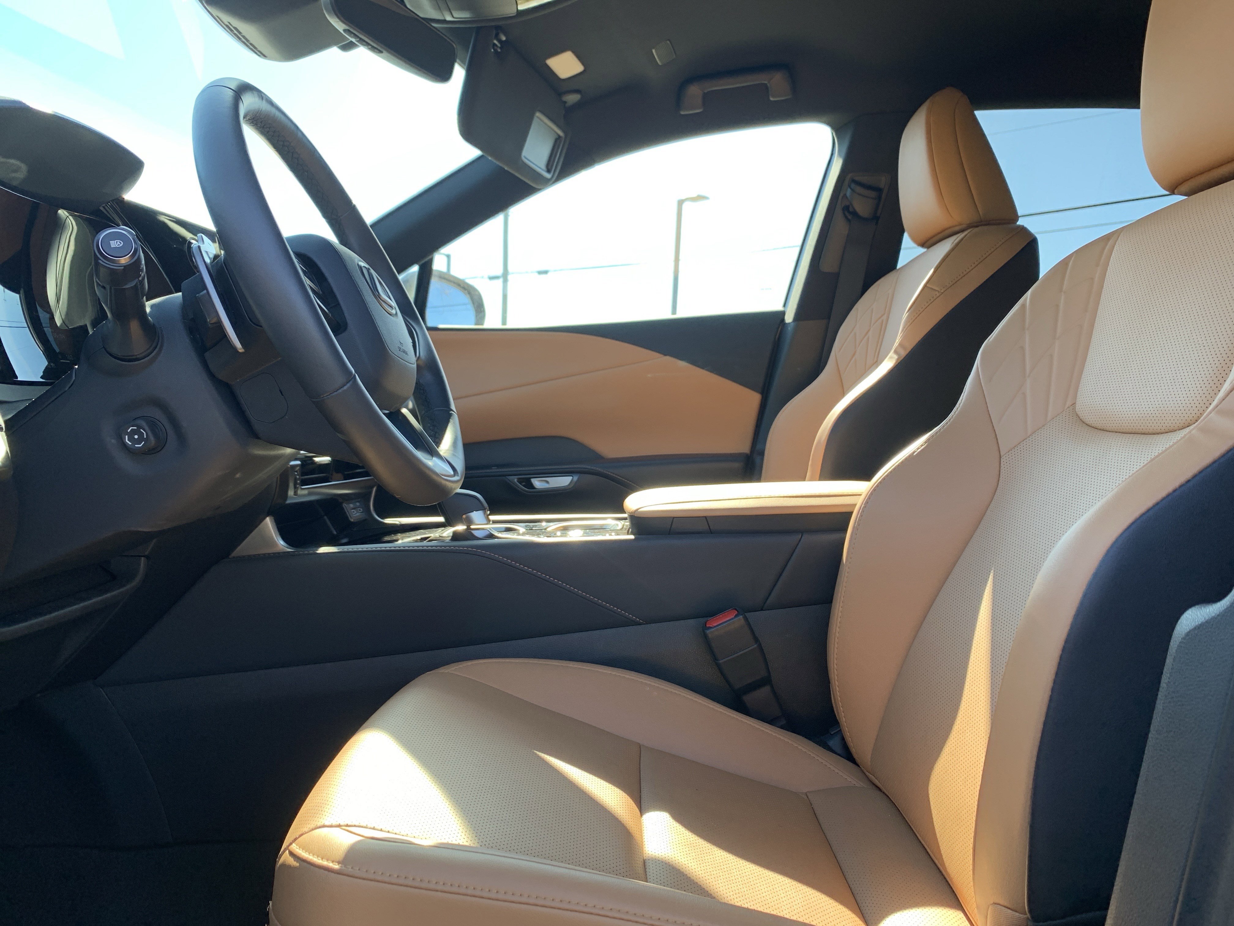 Certified 2025 Lexus RX 350 FWD image 16