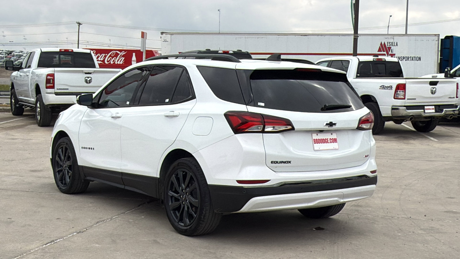 Used 2022 Chevrolet Equinox RS w/ RS Leather Package image 7