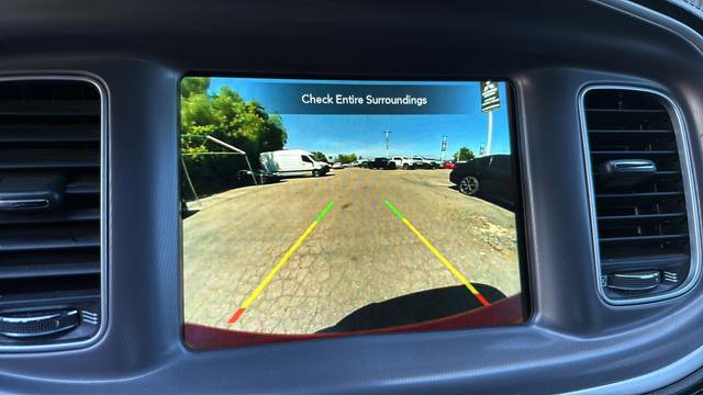 Used 2022 Dodge Charger Scat Pack RWD image 17