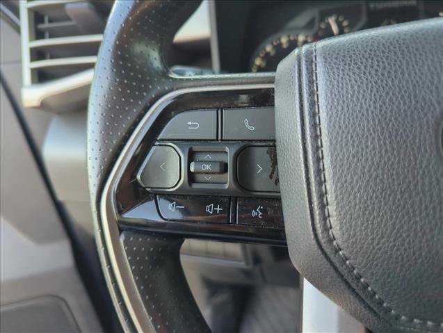 Used 2022 Toyota Tundra SR5 w/ Convenience Package RWD image 13