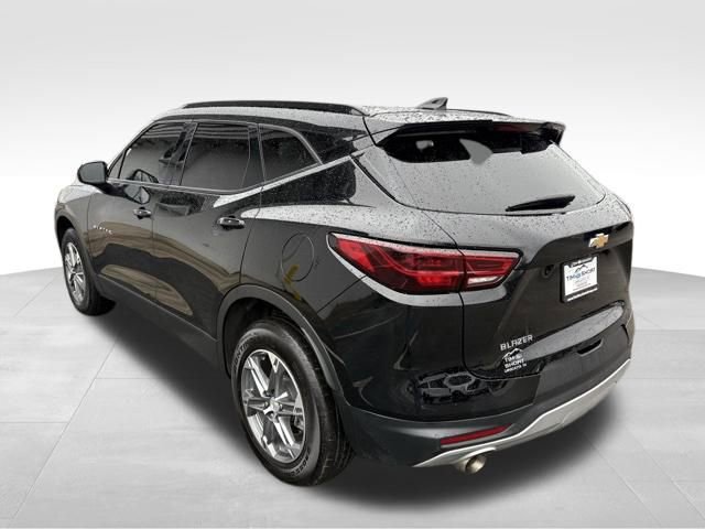 Used 2024 Chevrolet Blazer LT w/ Convenience Package image 11