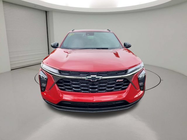 New 2026 Chevrolet Trax RS w/ Driver Confidence Package FWD image 2