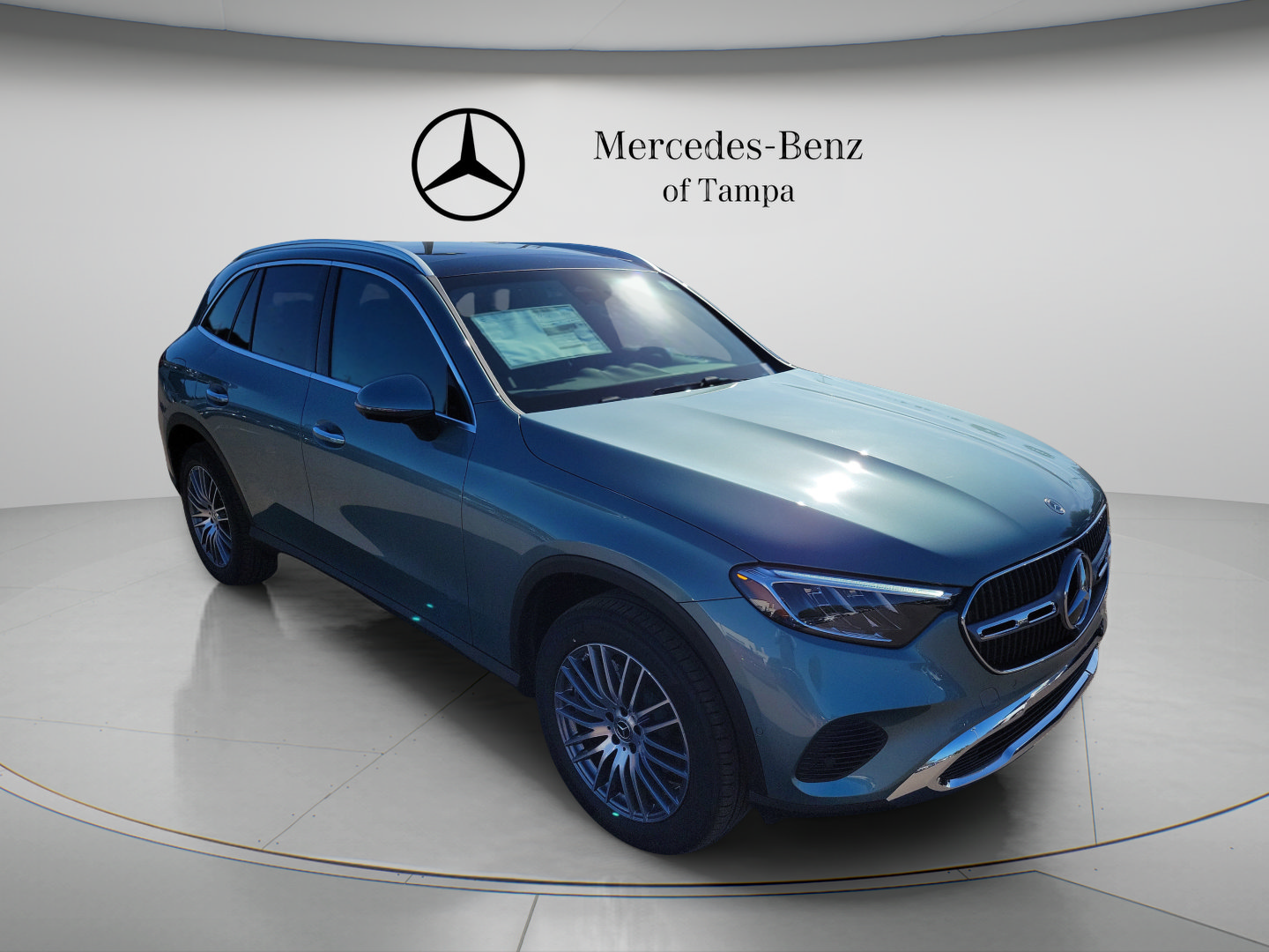 Certified 2026 Mercedes-Benz GLC 300 image 4