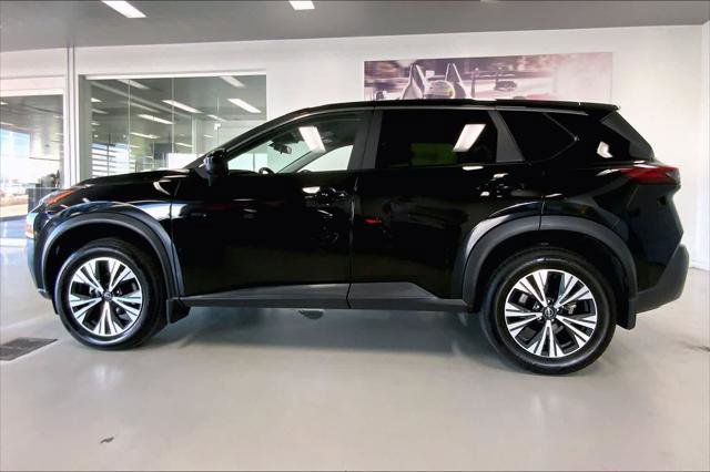Used 2023 Nissan Rogue SV AWD/4WD image 3