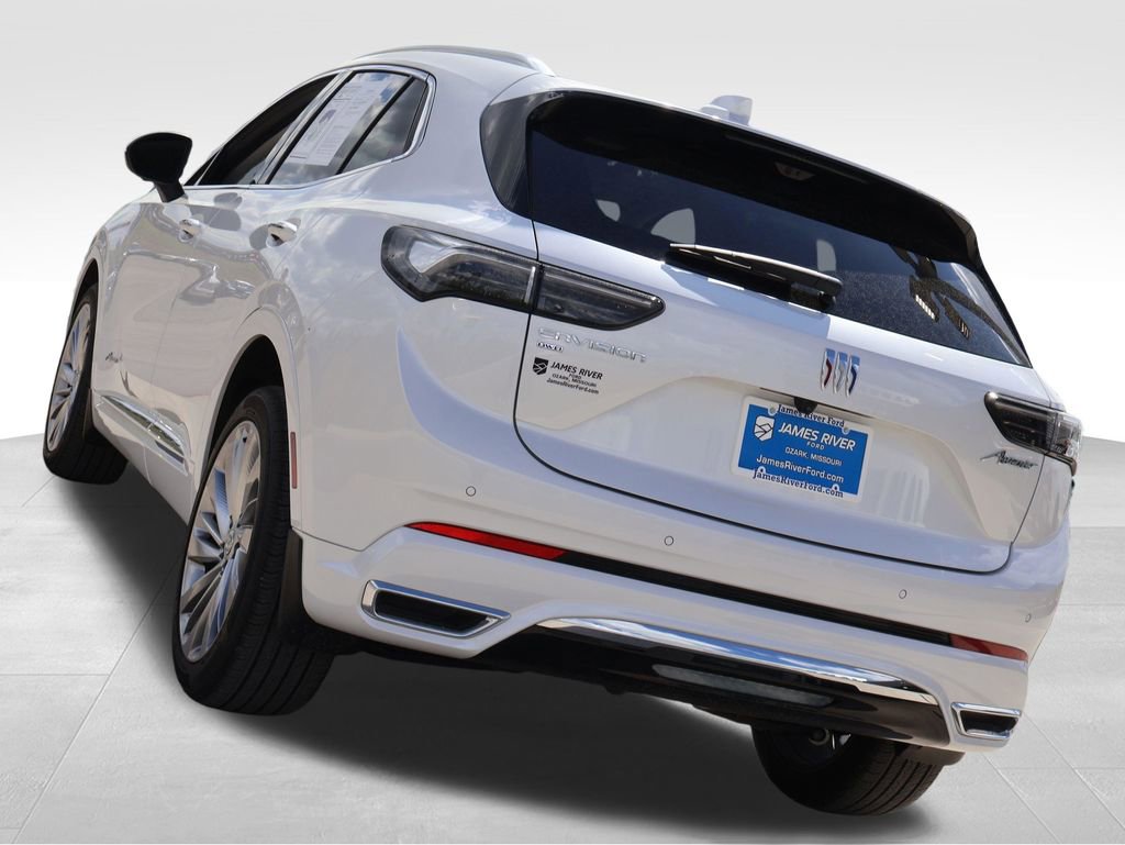 Used 2025 Buick Envision Avenir image 3