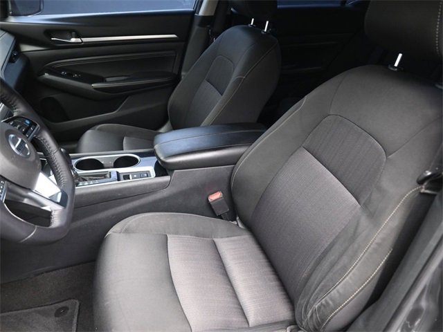 Used 2020 Nissan Altima 2.5 SV image 19