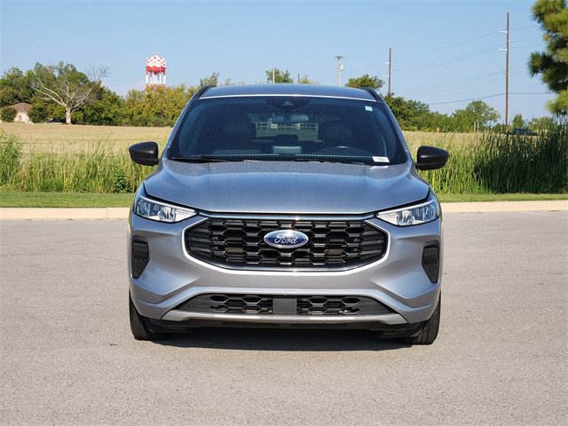 Used 2024 Ford Escape ST-Line image 2