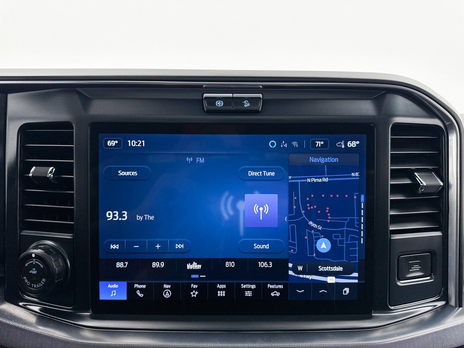 Used 2025 Ford F350 Platinum w/ Tremor Off-Road Package image 7