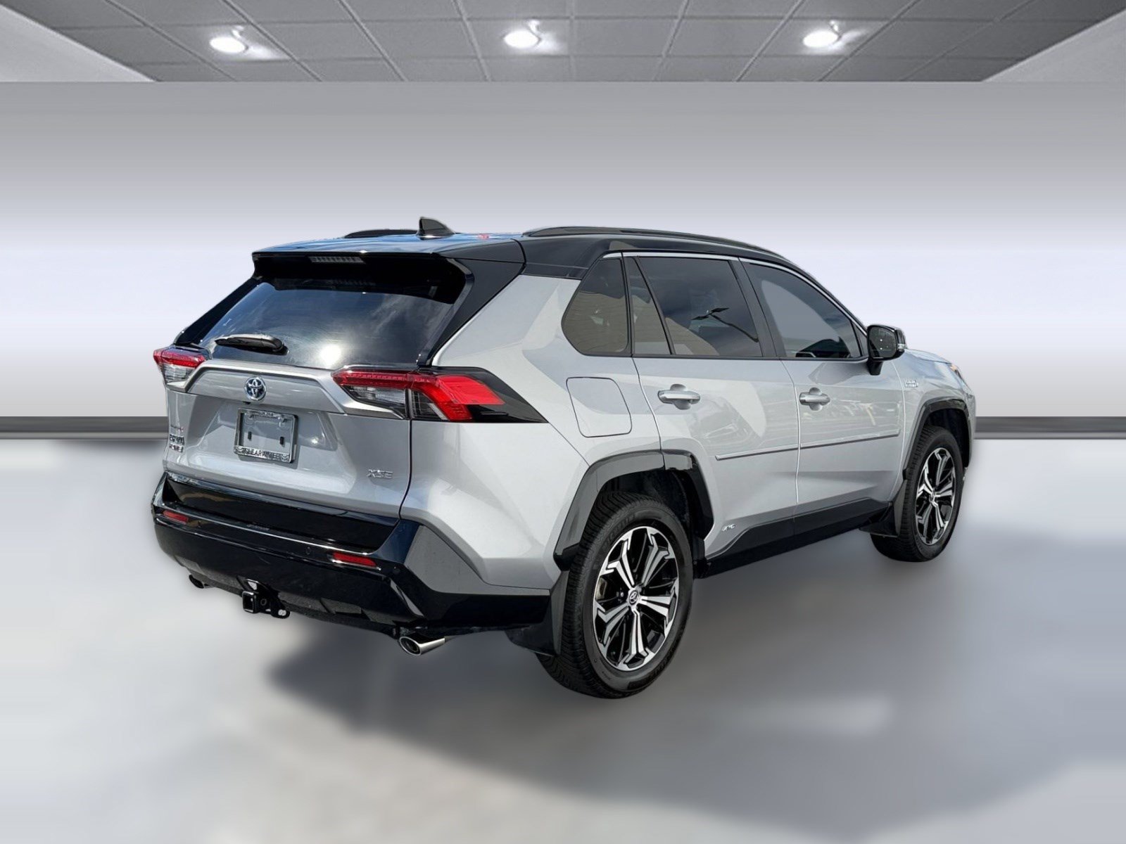 Certified 2021 Toyota RAV4 XSE w/ Premium Package AWD/4WD image 9