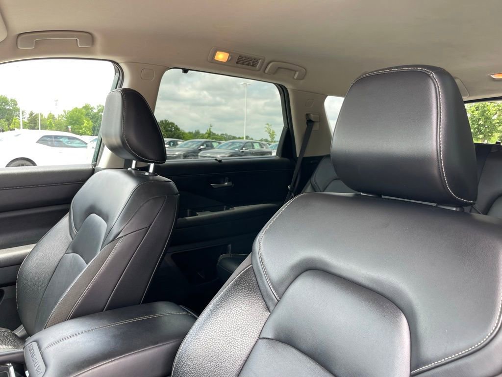 Used 2022 Nissan Pathfinder SL FWD image 20