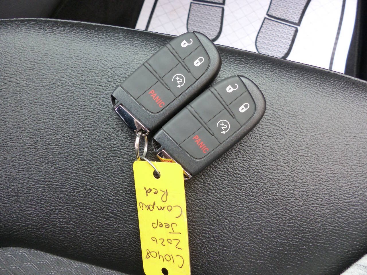 Used 2026 Jeep Compass Latitude AWD/4WD image 44