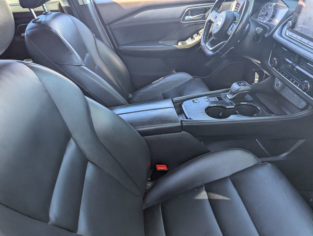 Used 2021 Nissan Rogue SL image 12